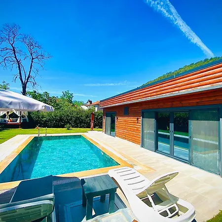 Mesk 빌라 페티예